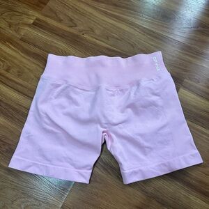 DFYNE Dynamic Shorts Size M